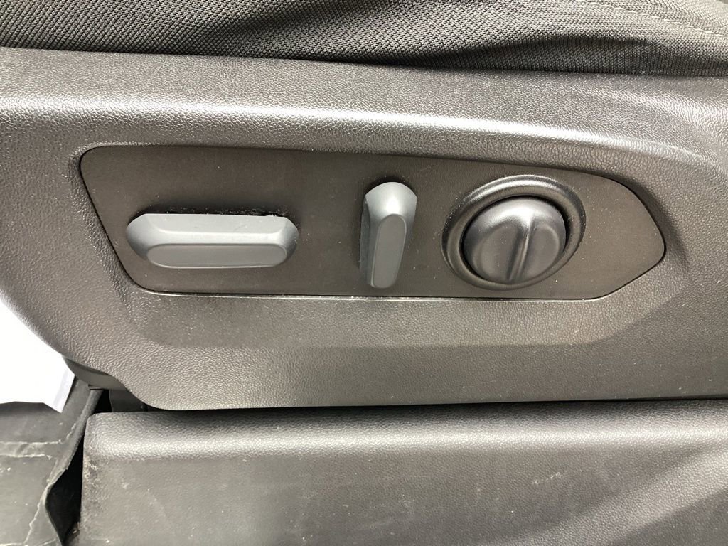 Used 2021 GMC Sierra 1500 Elevation image 18