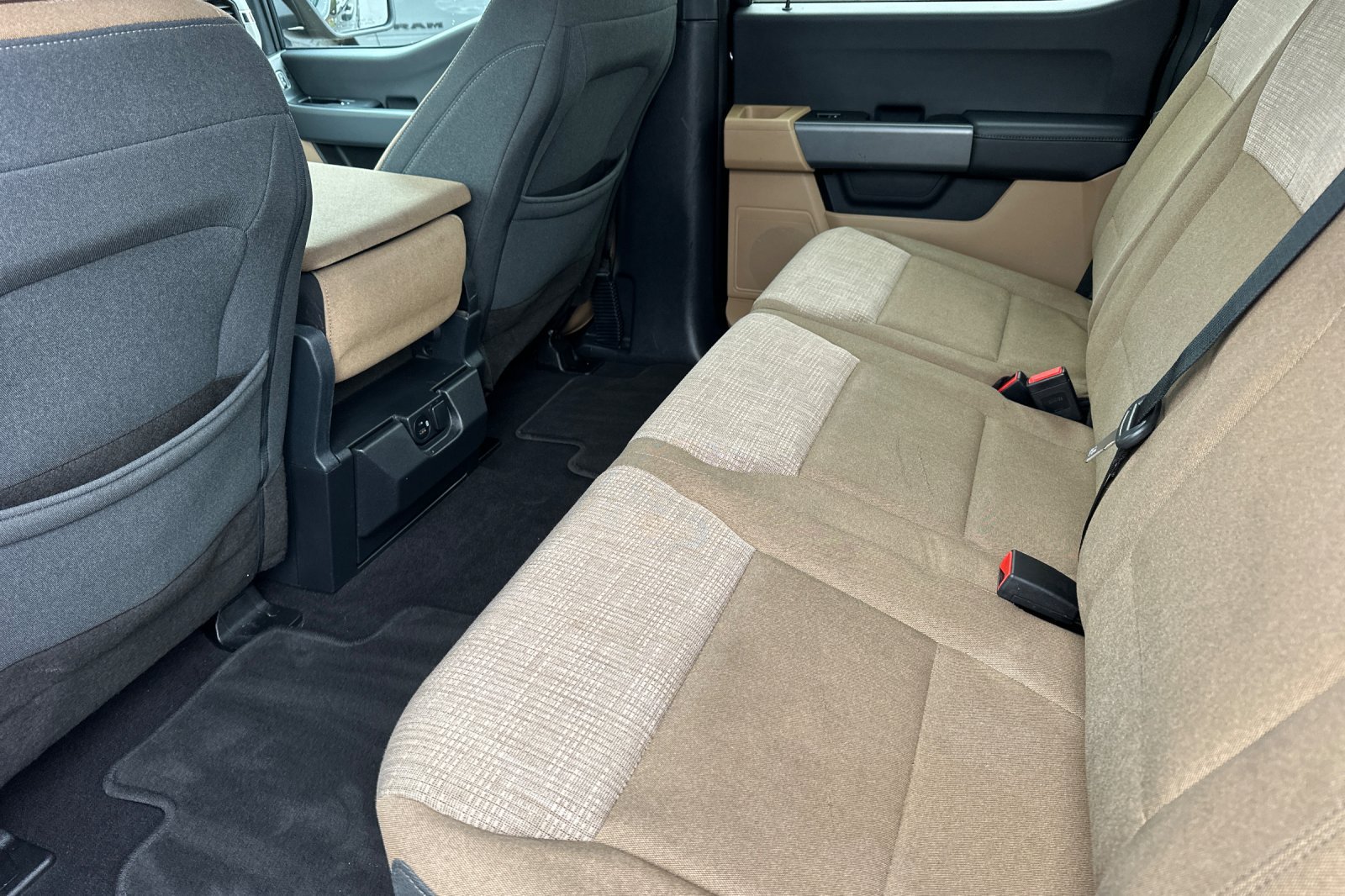Used 2023 Ford F150 XLT AWD/4WD image 12