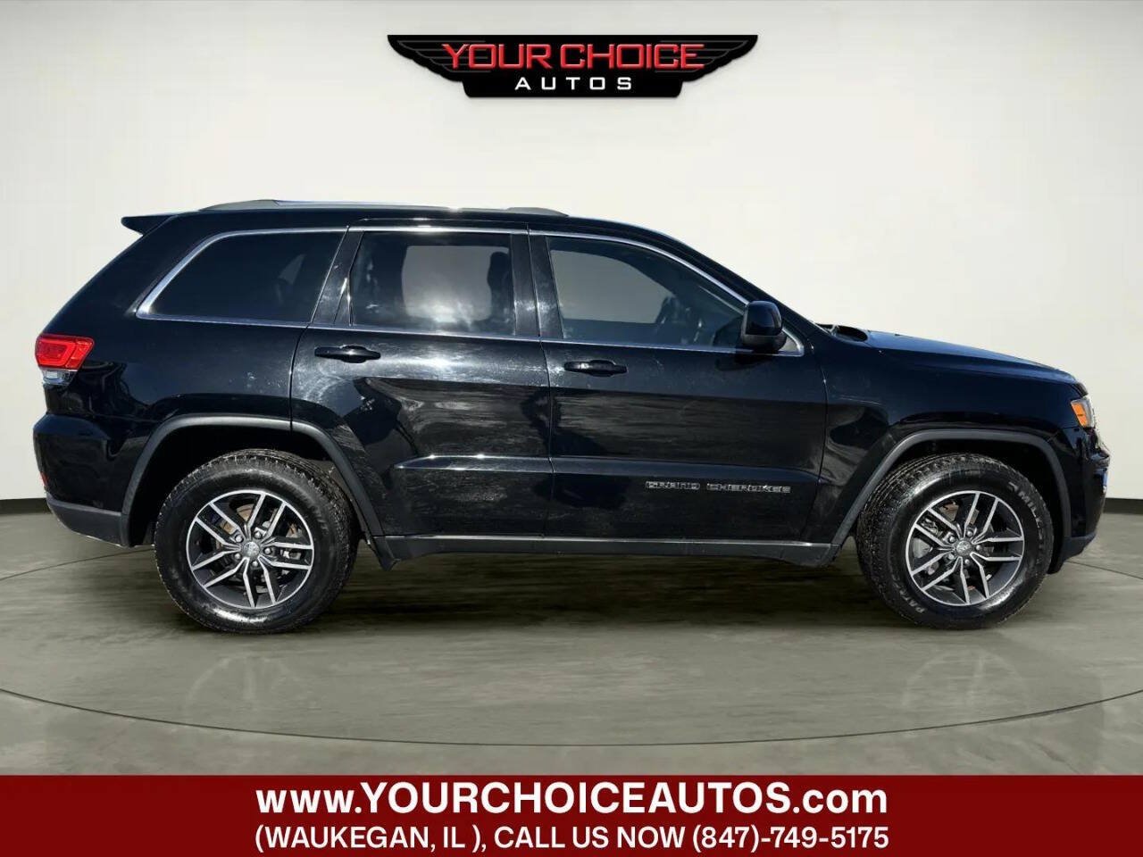 Used 2018 Jeep Grand Cherokee Laredo RWD image 6