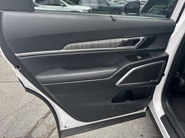 Certified 2024 Kia Telluride EX w/ EX Captain's Chair Package FWD image 26