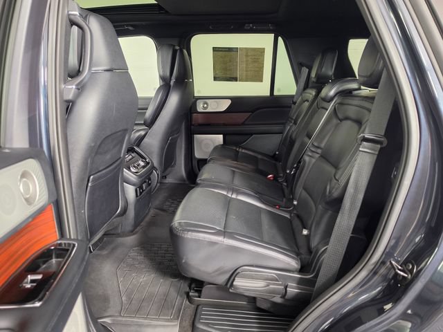 Certified 2021 Lincoln Navigator Reserve w/ Luxury Package AWD/4WD image 18