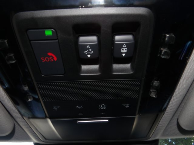 New 2025 Mitsubishi Outlander SE image 32