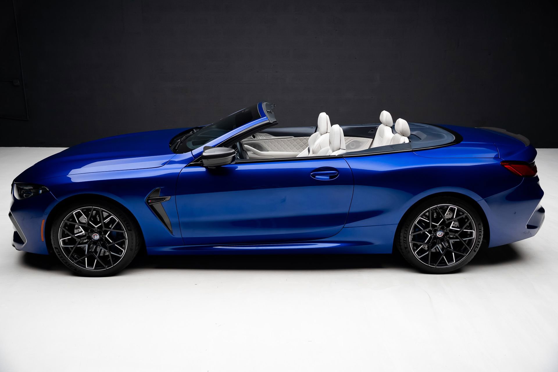 Used 2023 BMW M8 Competition w/ M Carbon Exterior Package image 20