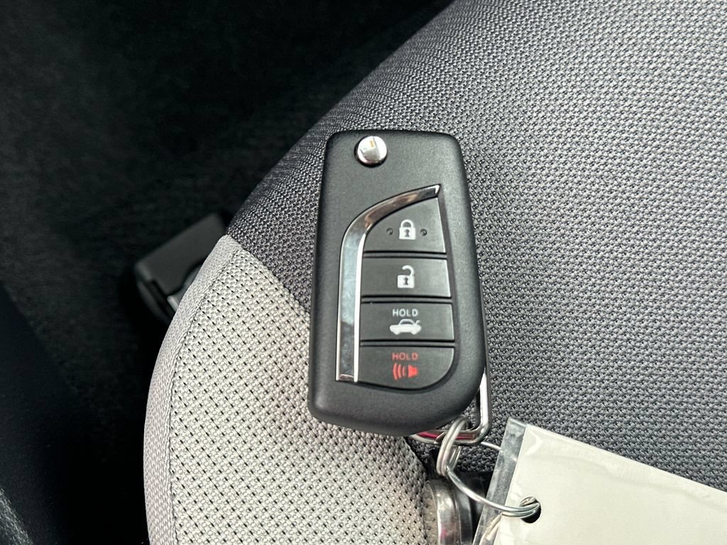 Used 2026 Toyota Corolla LE FWD image 28