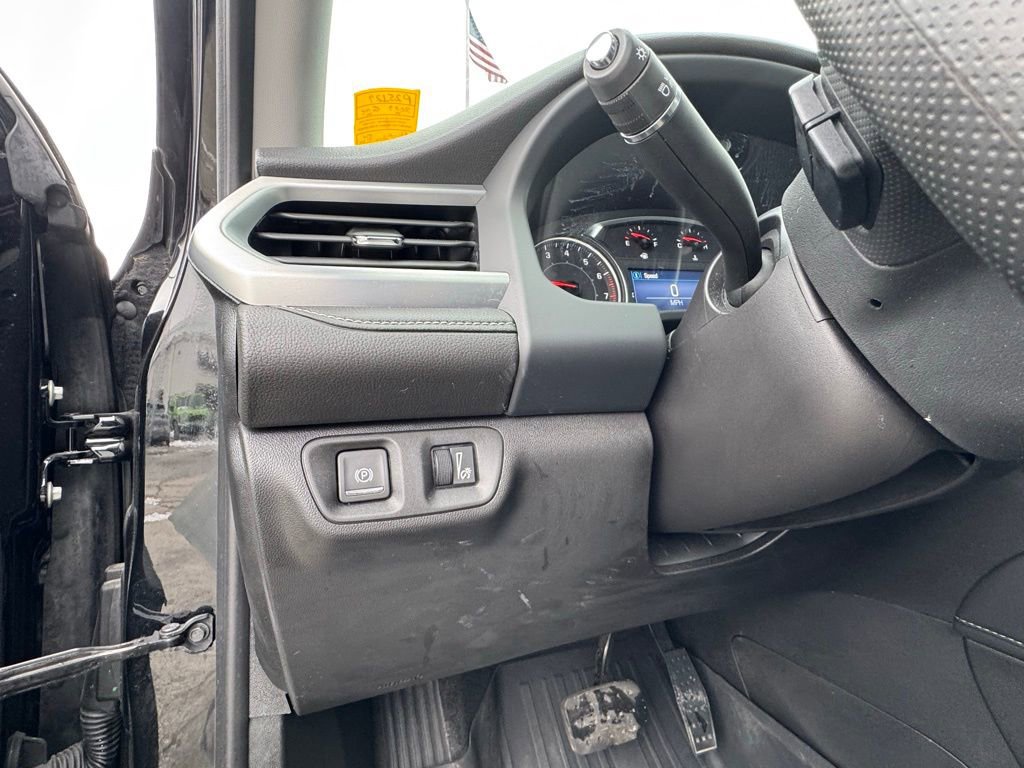 Used 2023 GMC Acadia SLE w/ Driver Convenience Package image 27