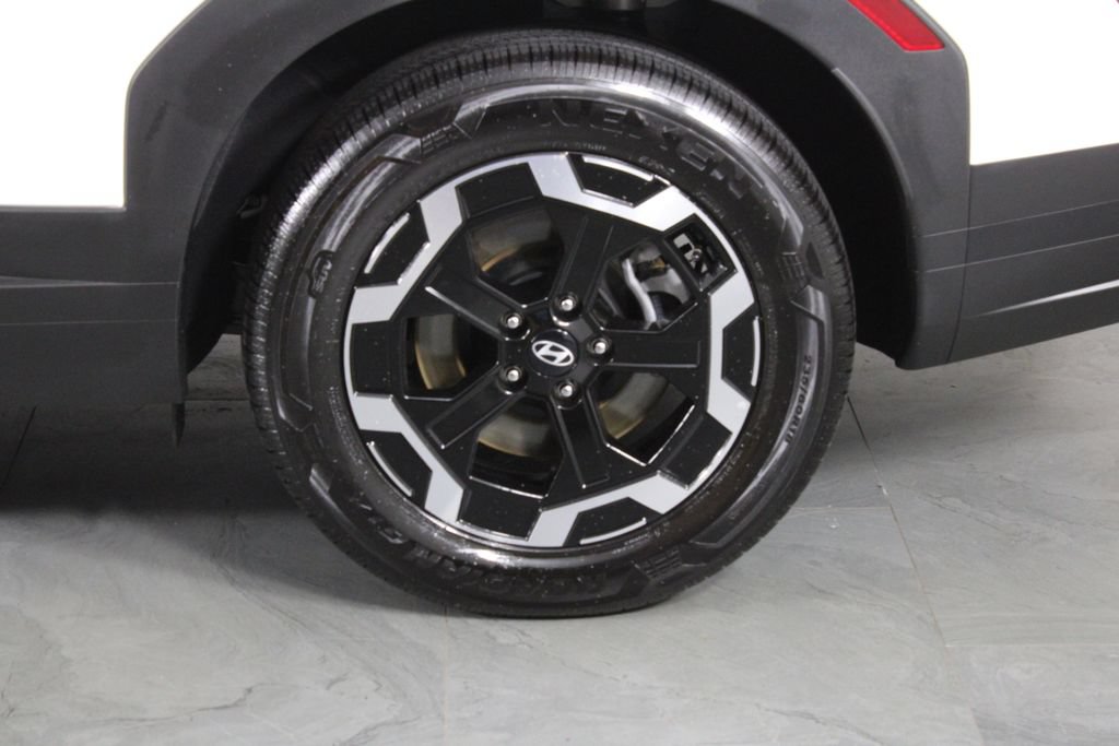 Certified 2026 Hyundai Santa Fe SEL FWD image 15