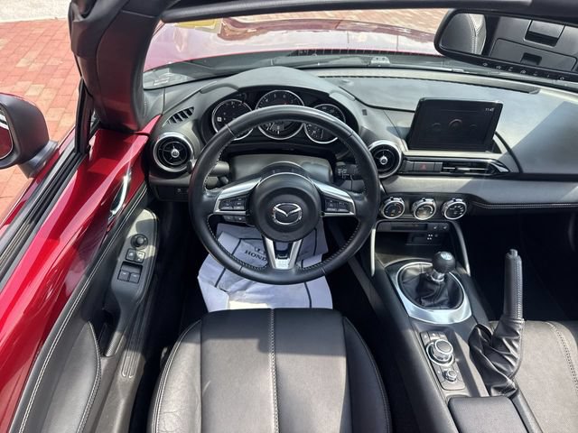 Used 2023 MAZDA MX-5 Miata Grand Touring RWD image 15