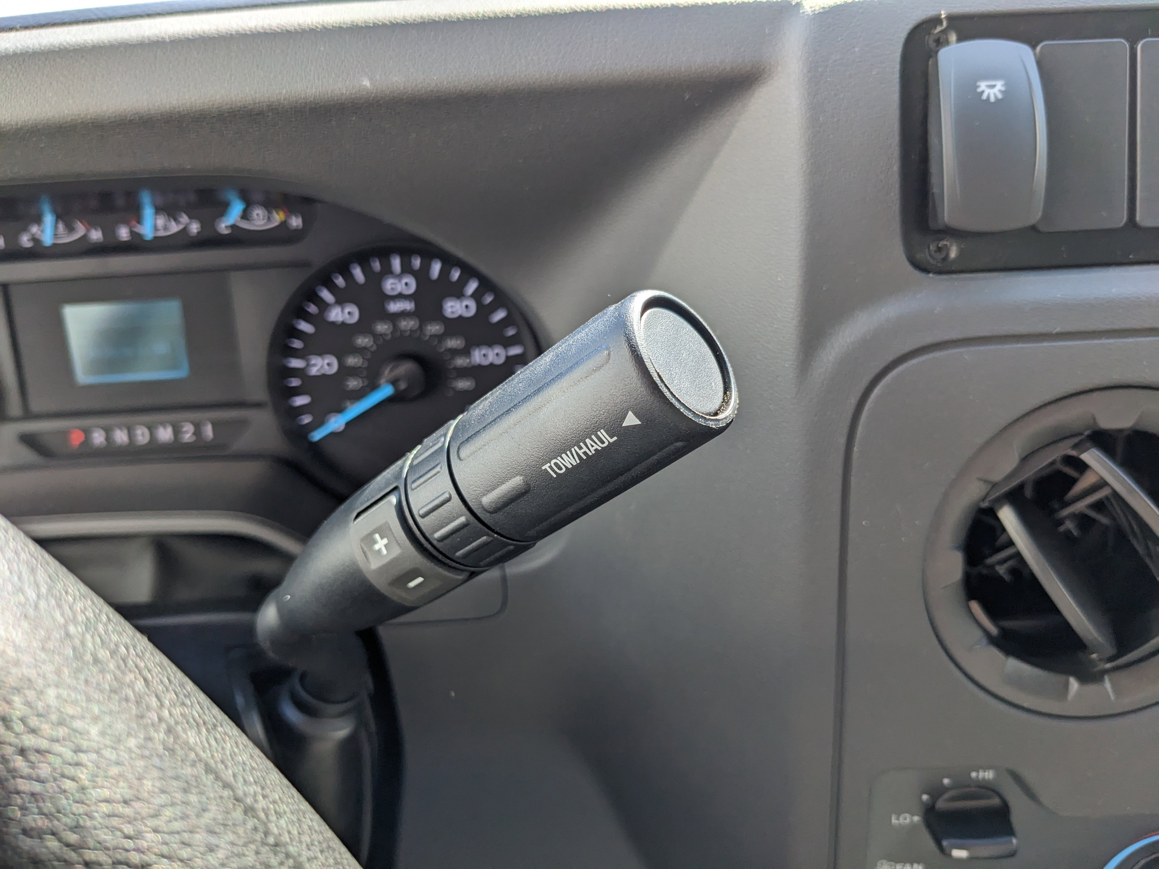 New 2025 Ford E-350 and Econoline 350 Super Duty w/ Power Equipment Group image 29