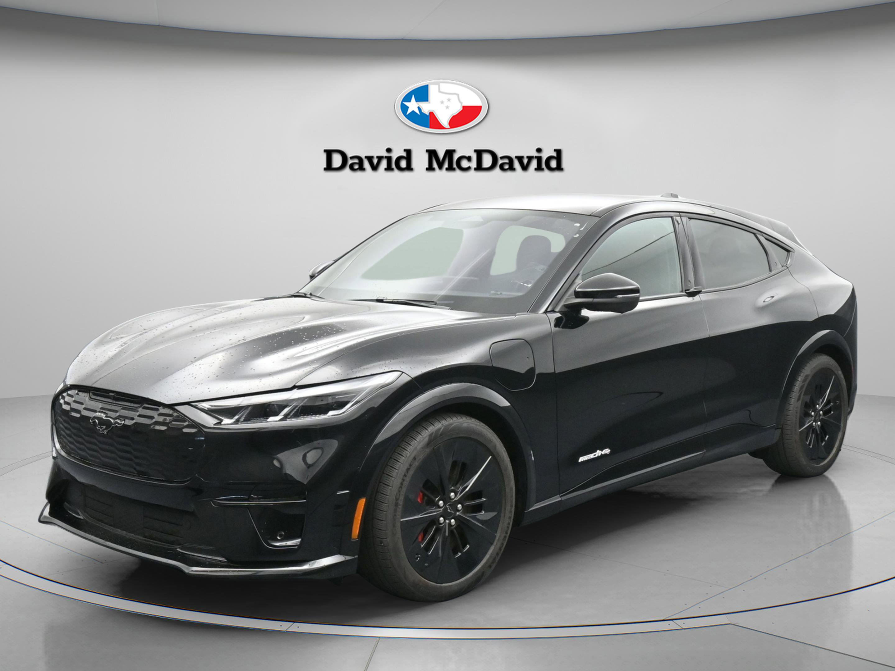 Used 2025 Ford Mustang Mach-E GT image 1