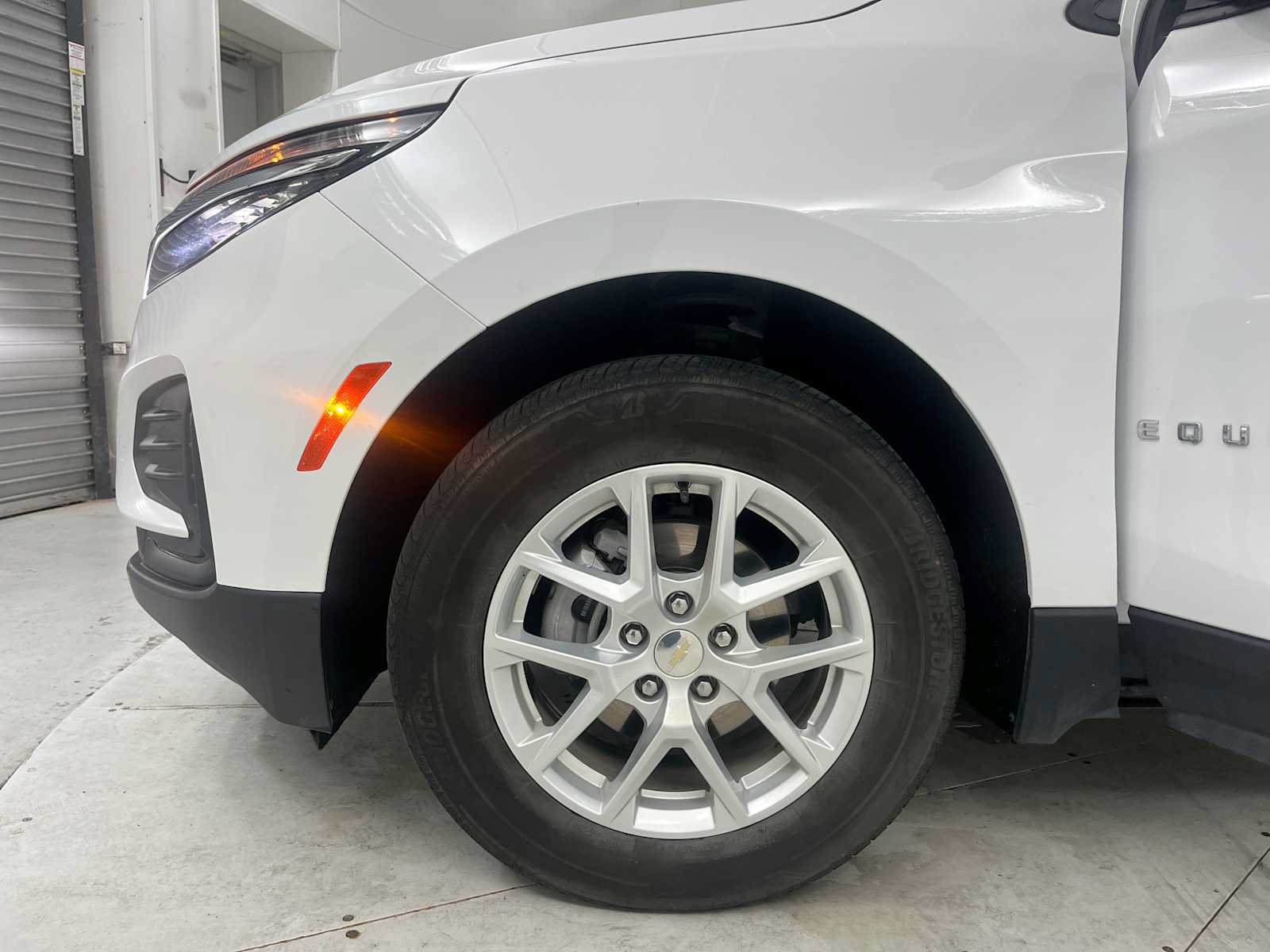 Used 2024 Chevrolet Equinox LS w/ LS Convenience Package AWD/4WD image 24