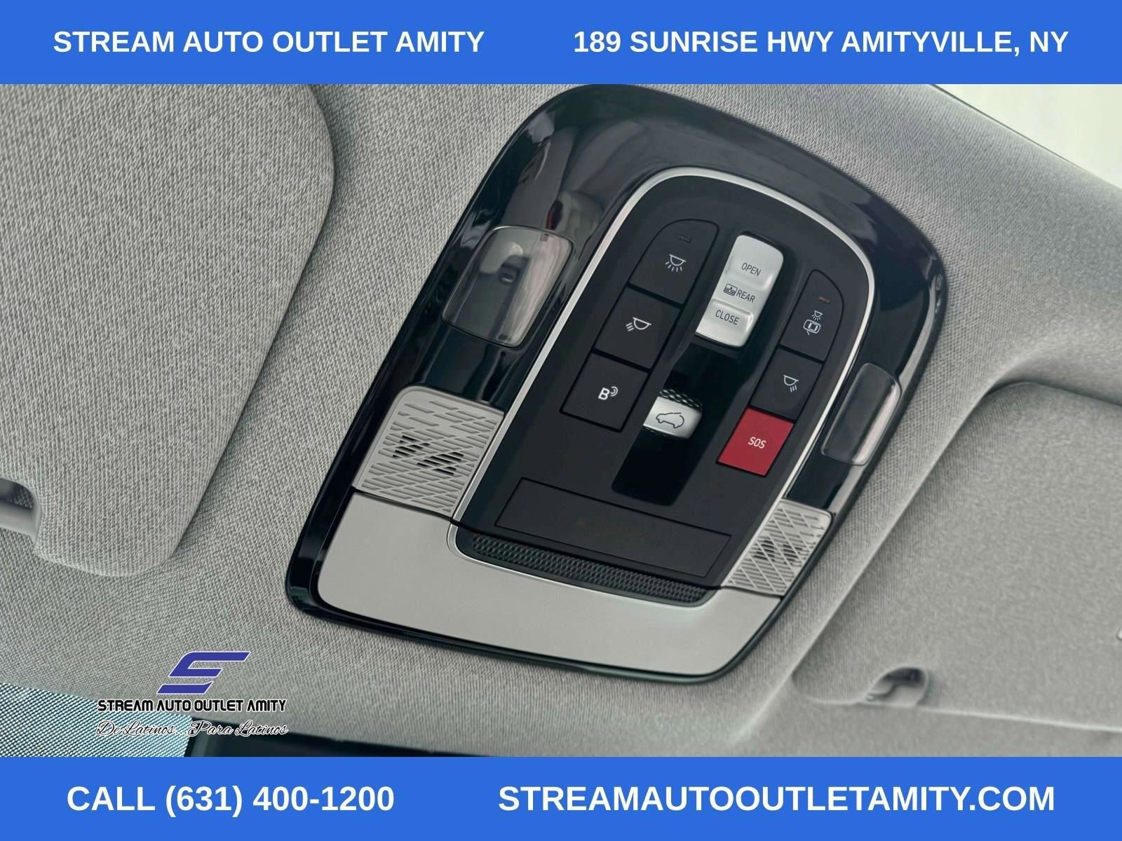 Used 2025 Hyundai Palisade Limited image 36