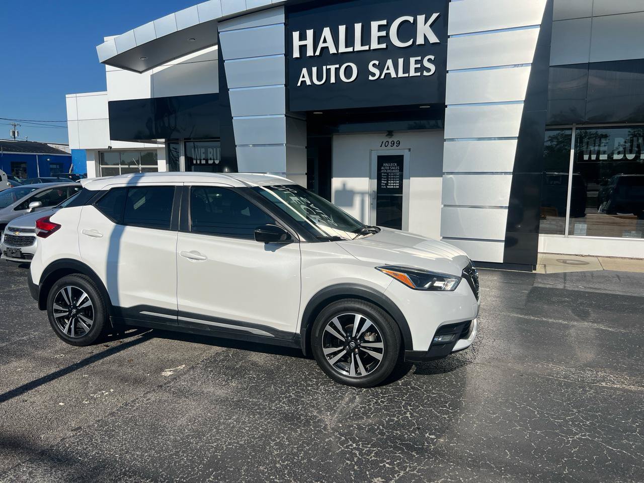 Used 2020 Nissan Kicks SR FWD image 7