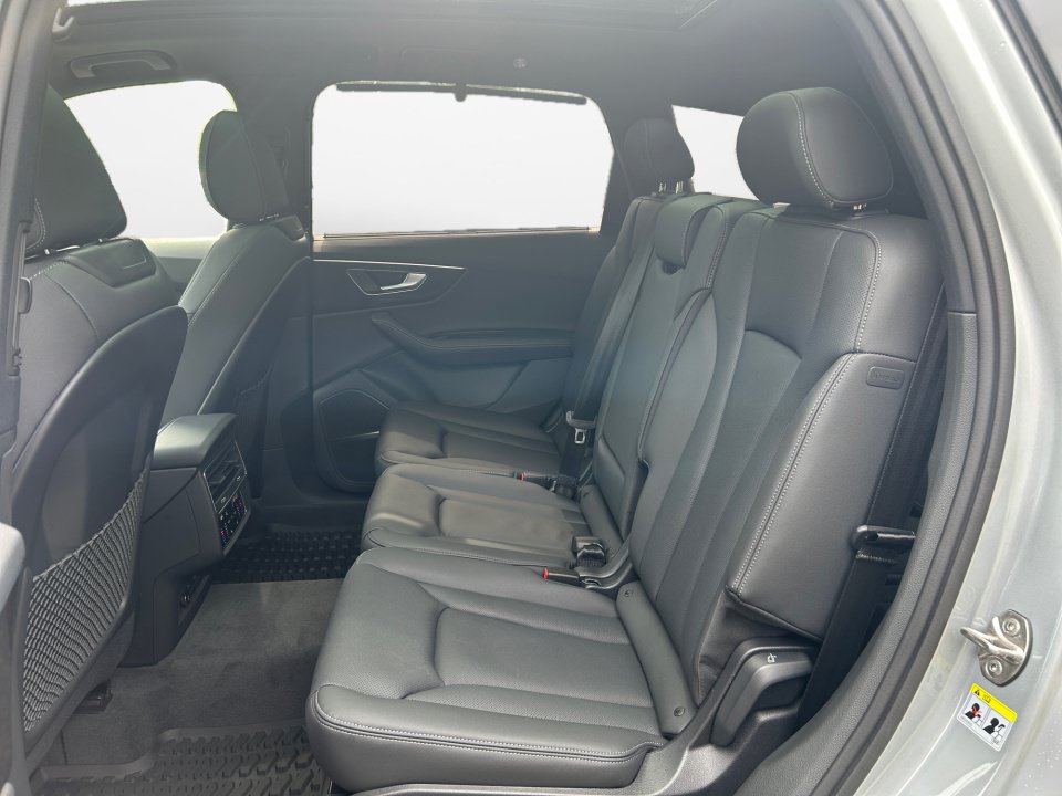 New 2026 Audi Q7 Premium Plus AWD/4WD image 13