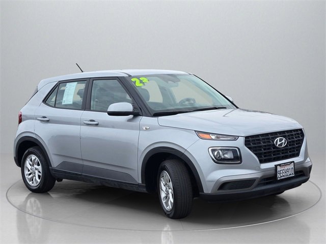Certified 2023 Hyundai Venue SE image 10