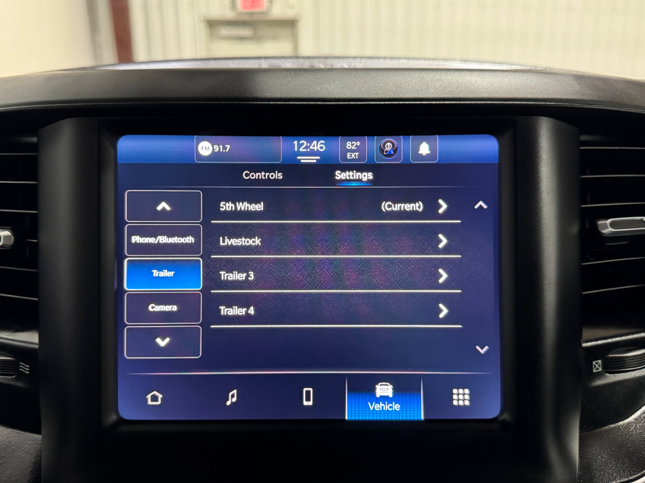 Used 2024 RAM 2500 Tradesman w/ Chrome Appearance Group image 45