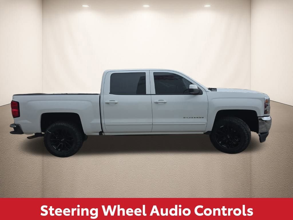 Used 2018 Chevrolet Silverado 1500 LT w/ LT Eassist Package image 9