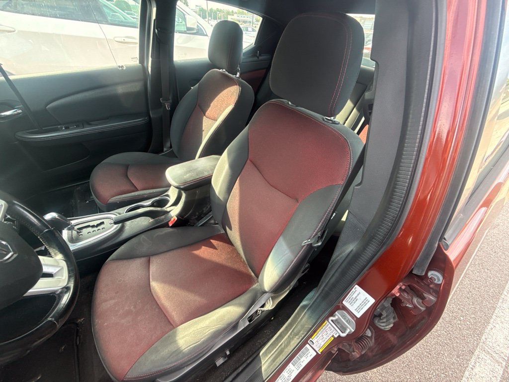 Used 2012 Dodge Avenger SXT Plus w/ Sun/Sound Group FWD image 2