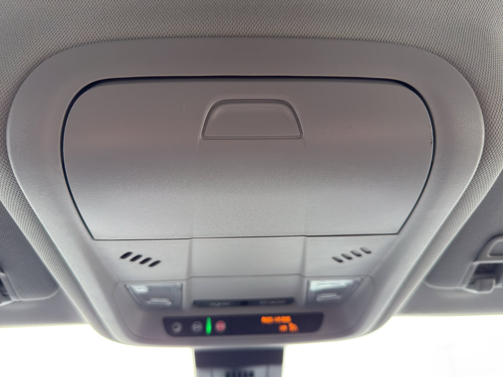 Used 2022 Chevrolet Equinox LT image 23