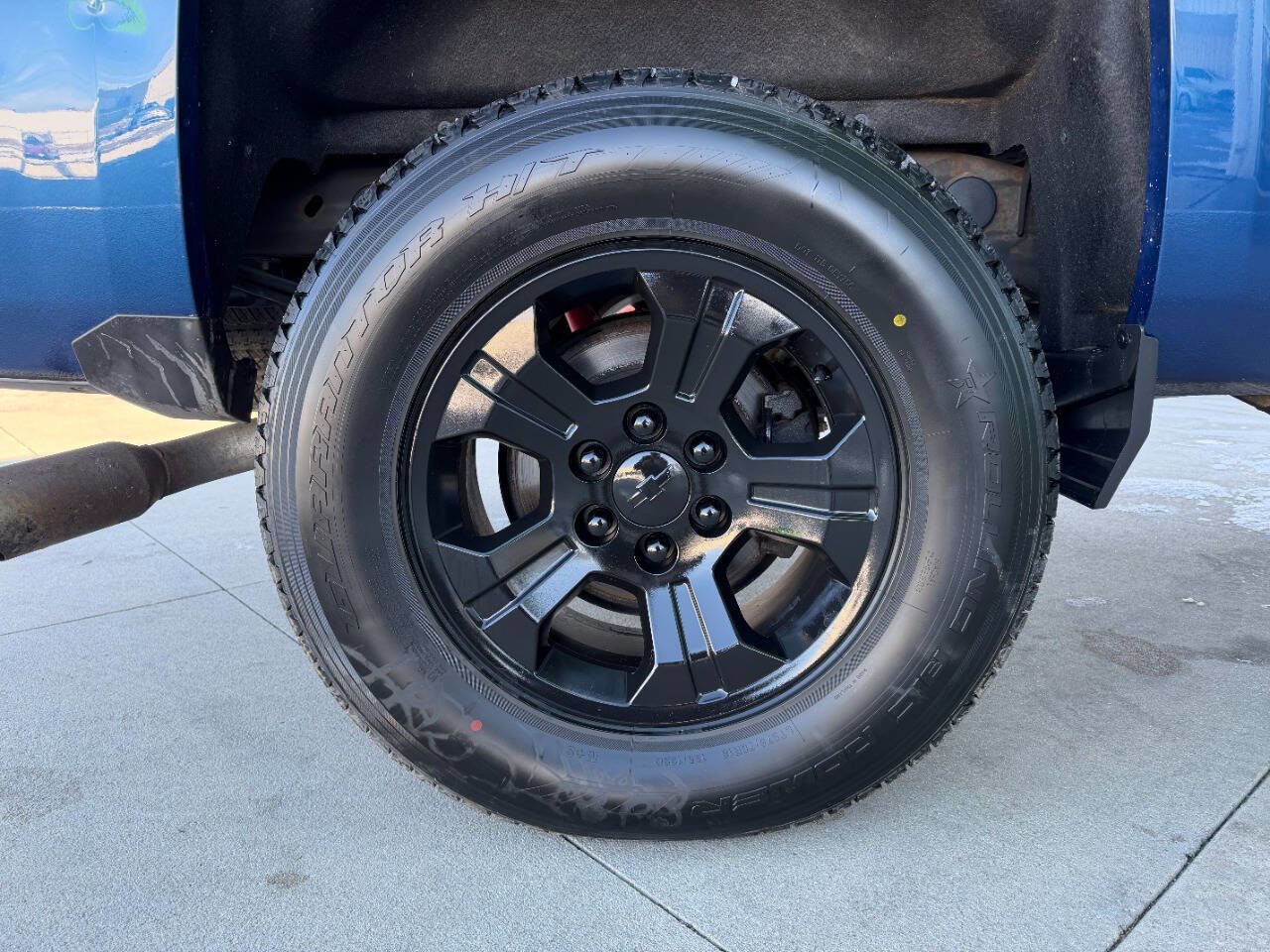 Used 2017 Chevrolet Silverado 1500 LT w/ All Star Edition image 46