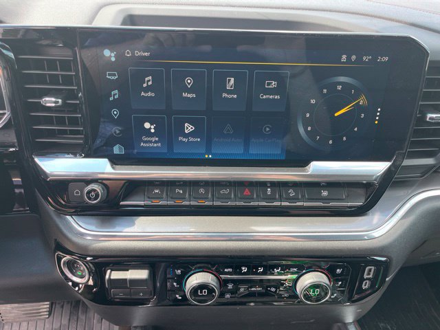 Used 2024 Chevrolet Silverado 1500 High Country w/ Technology Package AWD/4WD image 22