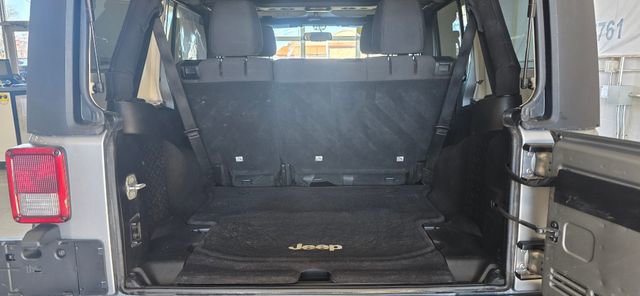Used 2016 Jeep Wrangler Unlimited Willys image 6
