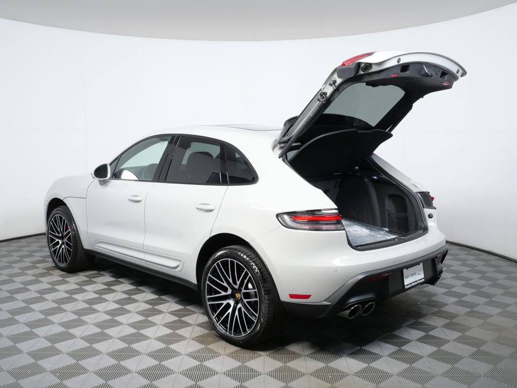 New 2026 Porsche Macan S image 28