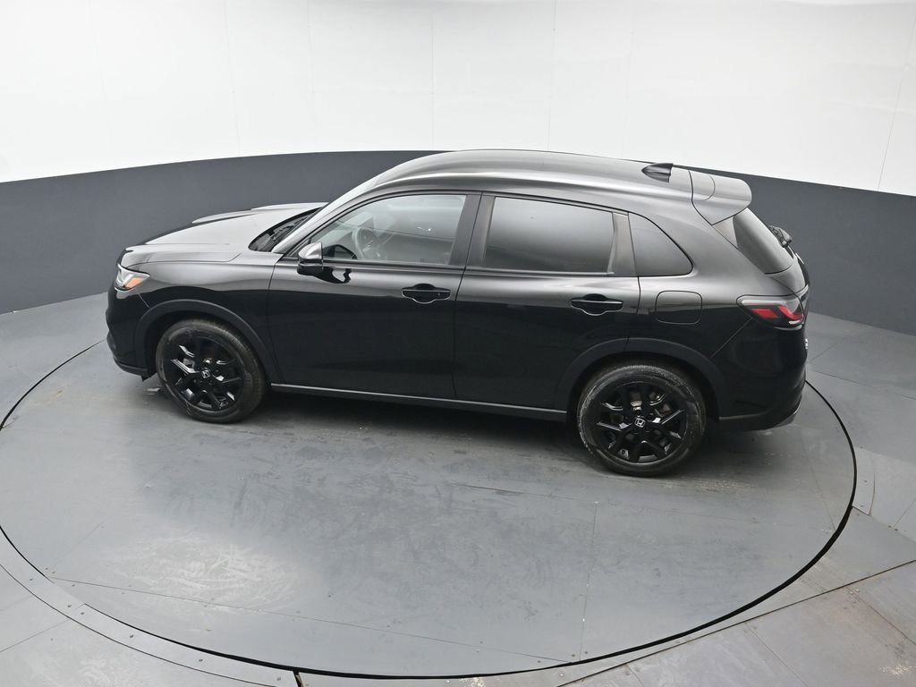 Used 2025 Honda HR-V Sport image 33