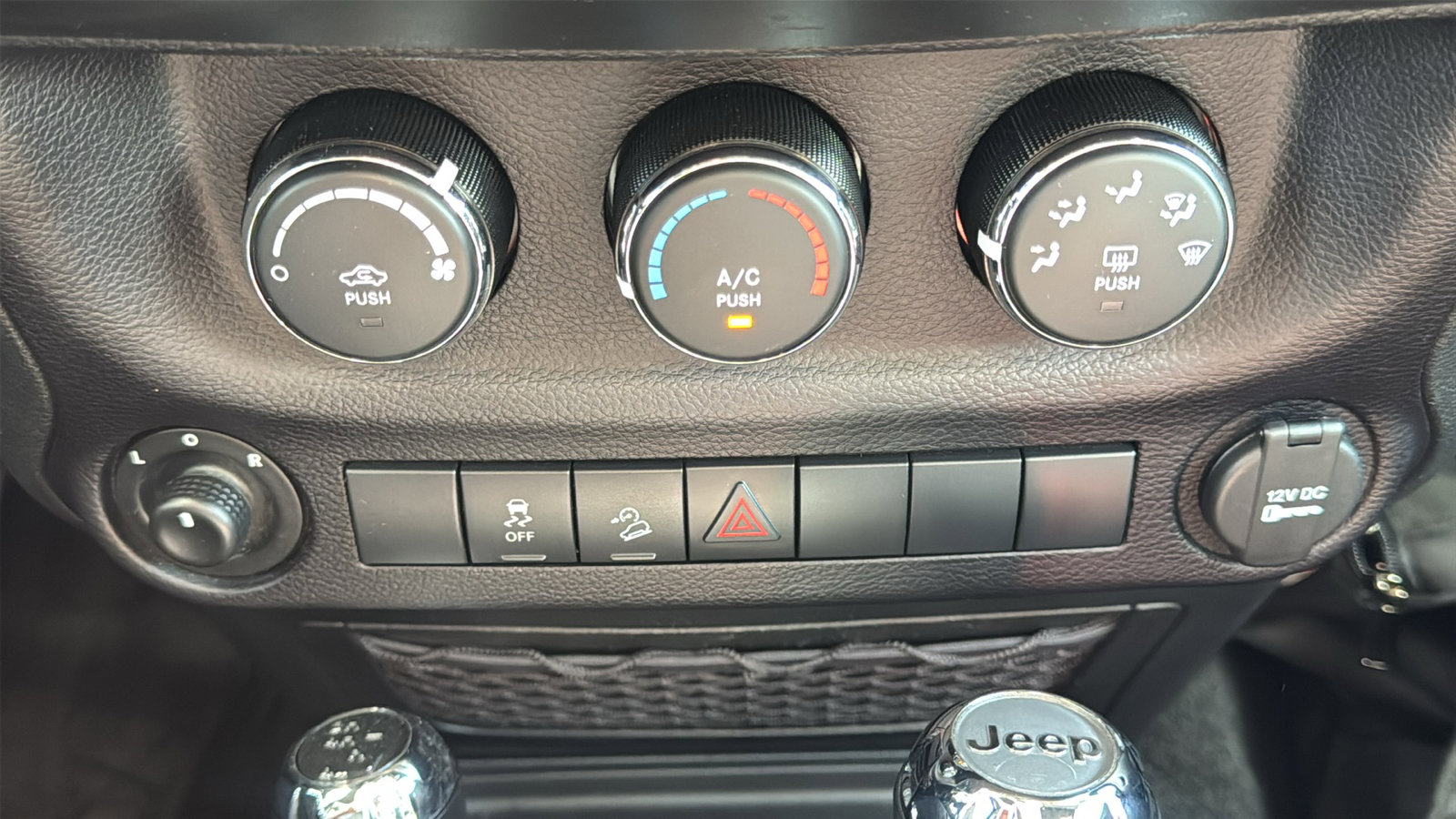 Certified 2016 Jeep Wrangler Unlimited Sport w/ Quick Order Package 24S image 20