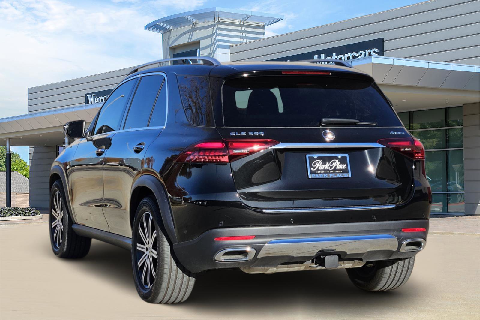 Used 2026 Mercedes-Benz GLE 350 4MATIC image 5