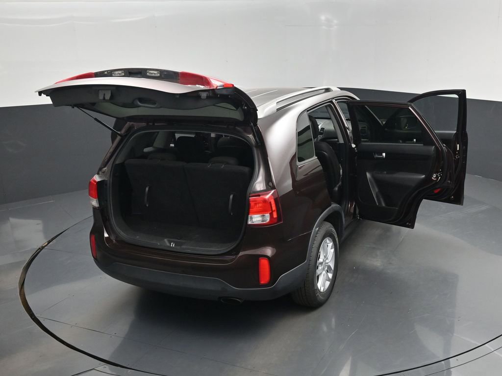 Used 2015 Kia Sorento LX FWD image 29