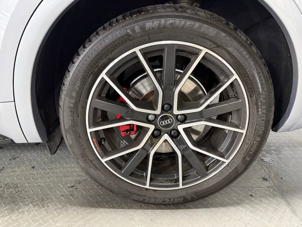 Used 2022 Audi SQ5 Prestige w/ Prestige Package image 7