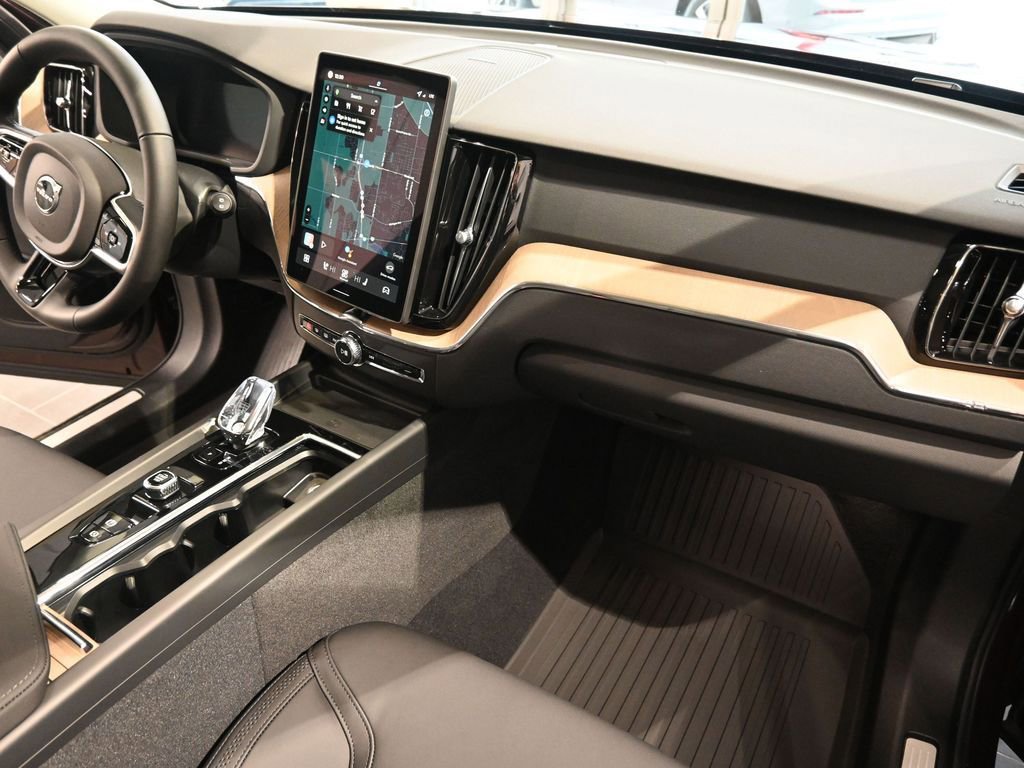 New 2026 Volvo XC60 B5 Plus w/ Protection Package Premier image 12