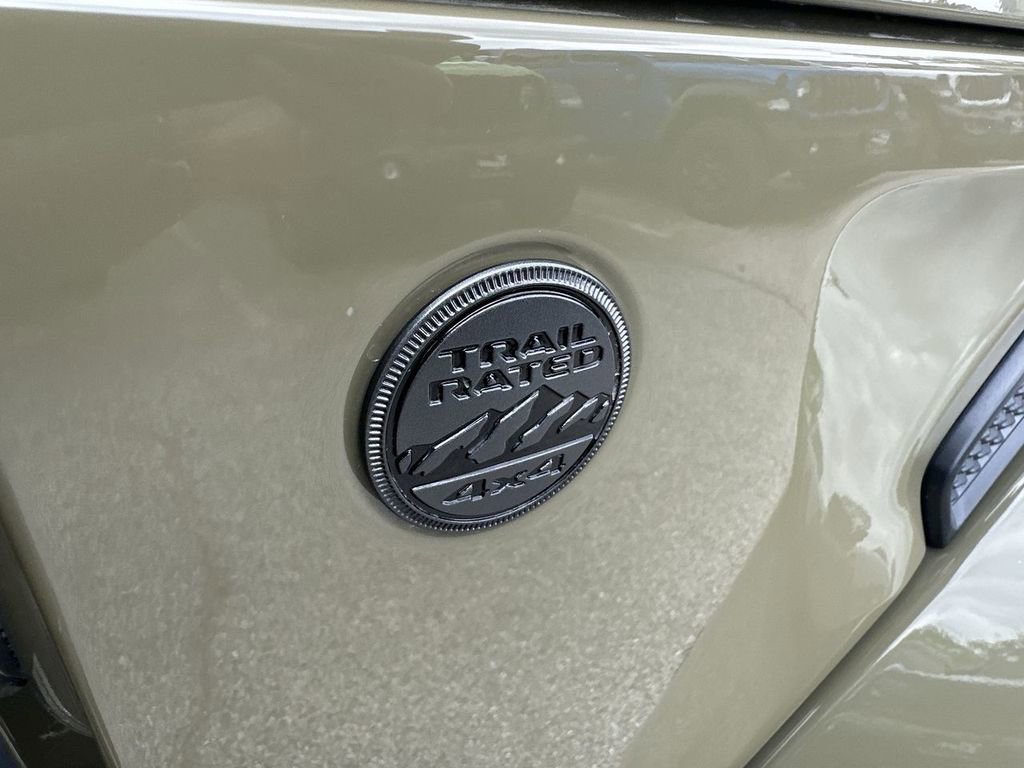 New 2026 Jeep Gladiator Willys AWD/4WD image 32