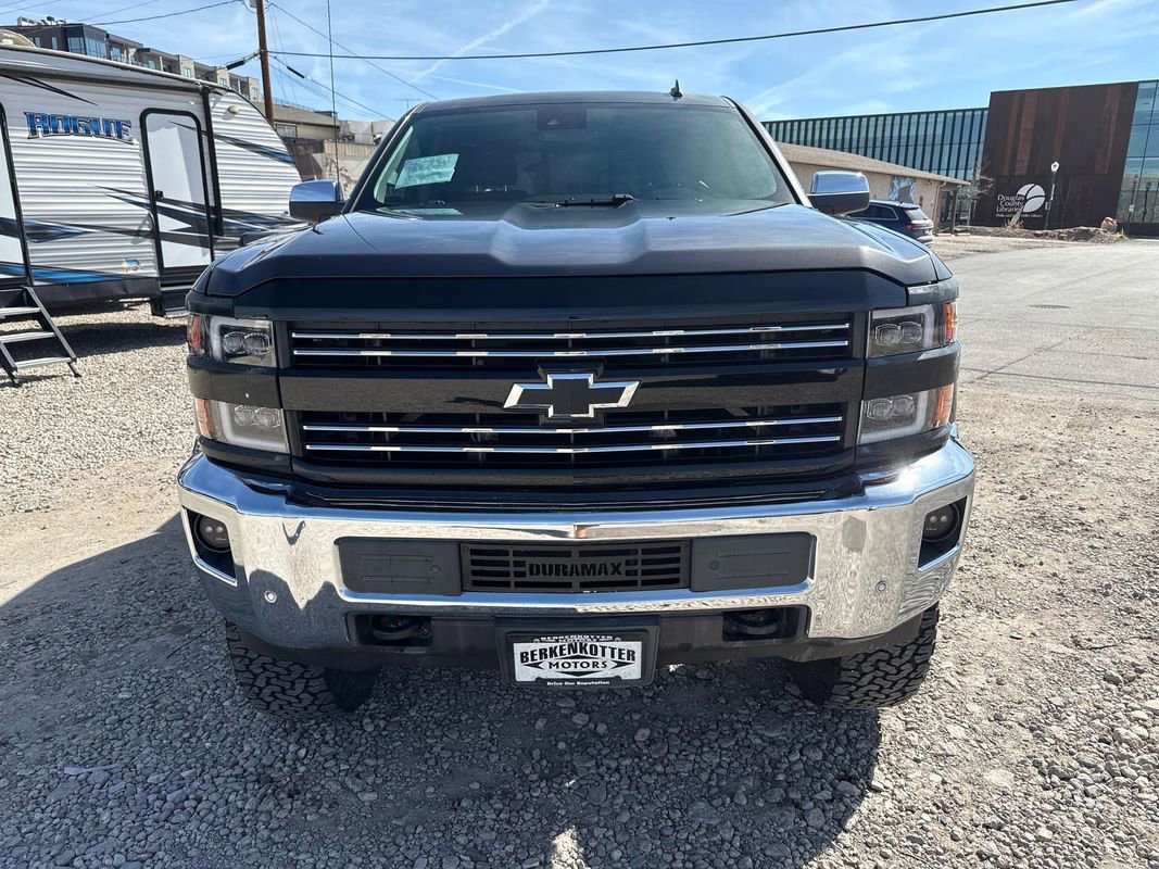 Used 2015 Chevrolet Silverado 2500 LTZ w/ Duramax Plus Package image 2