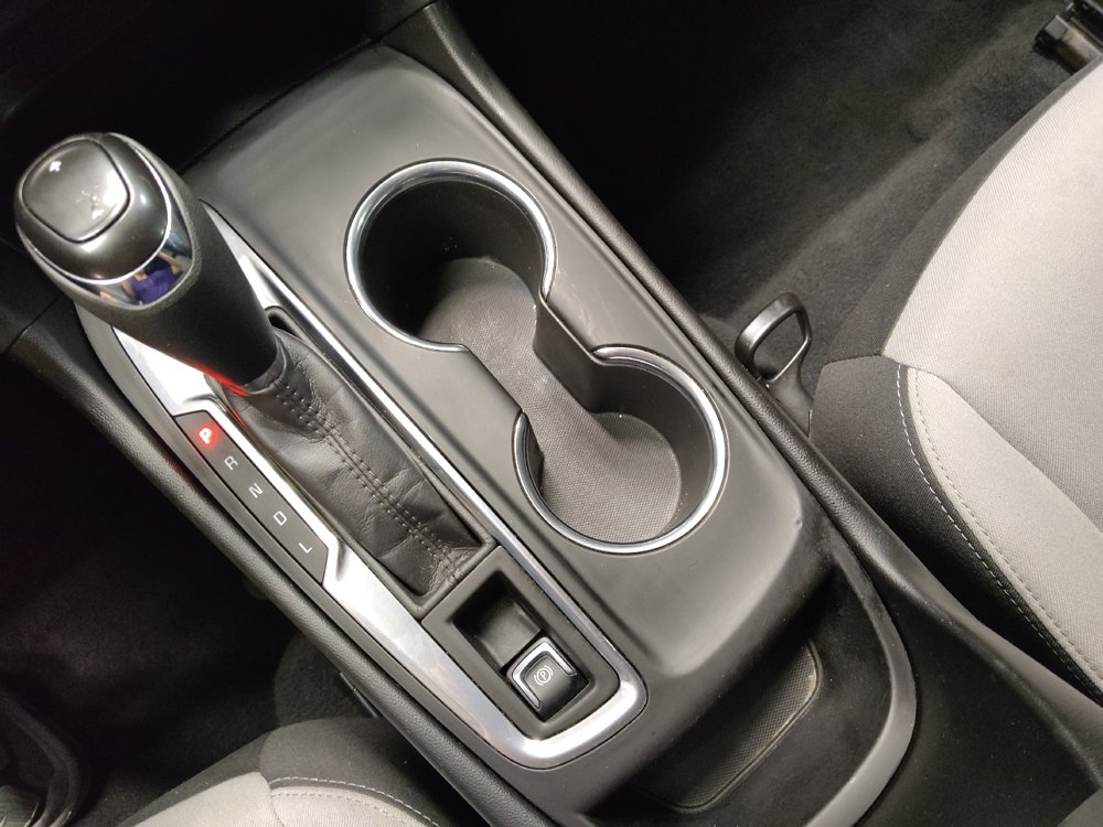 Used 2020 Chevrolet Equinox LS w/ LS Convenience Package FWD image 26