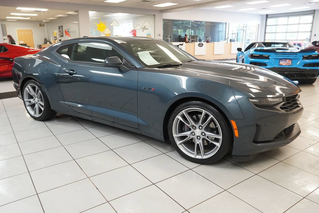 Used 2023 Chevrolet Camaro LT w/ Technology Package RWD image 13