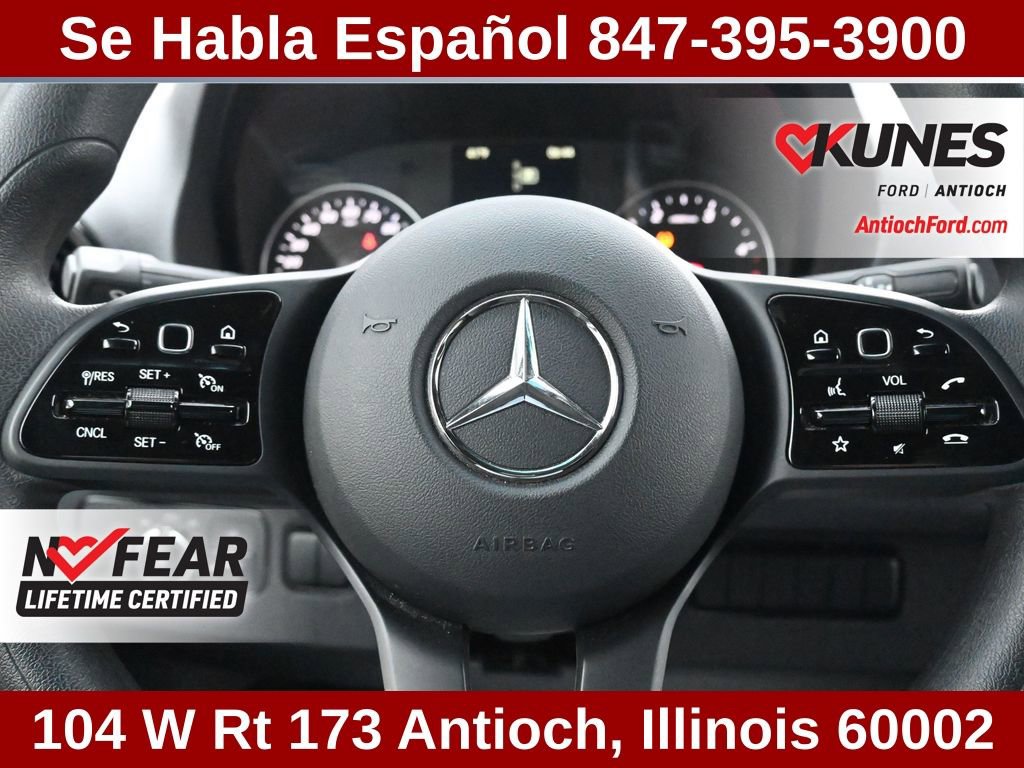 Used 2024 Mercedes-Benz Sprinter 2500 image 31