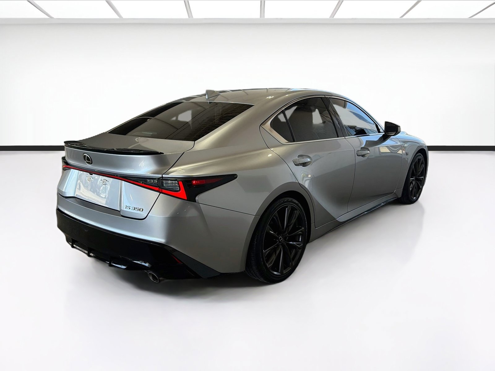Used 2024 Lexus IS 350 F Sport RWD image 4
