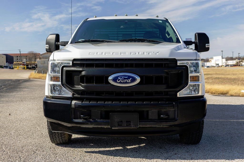 Used 2020 Ford F350 XL w/ Power Equipment Group image 2