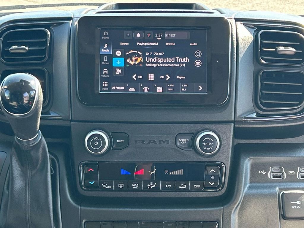 Used 2022 RAM ProMaster 2500 image 17