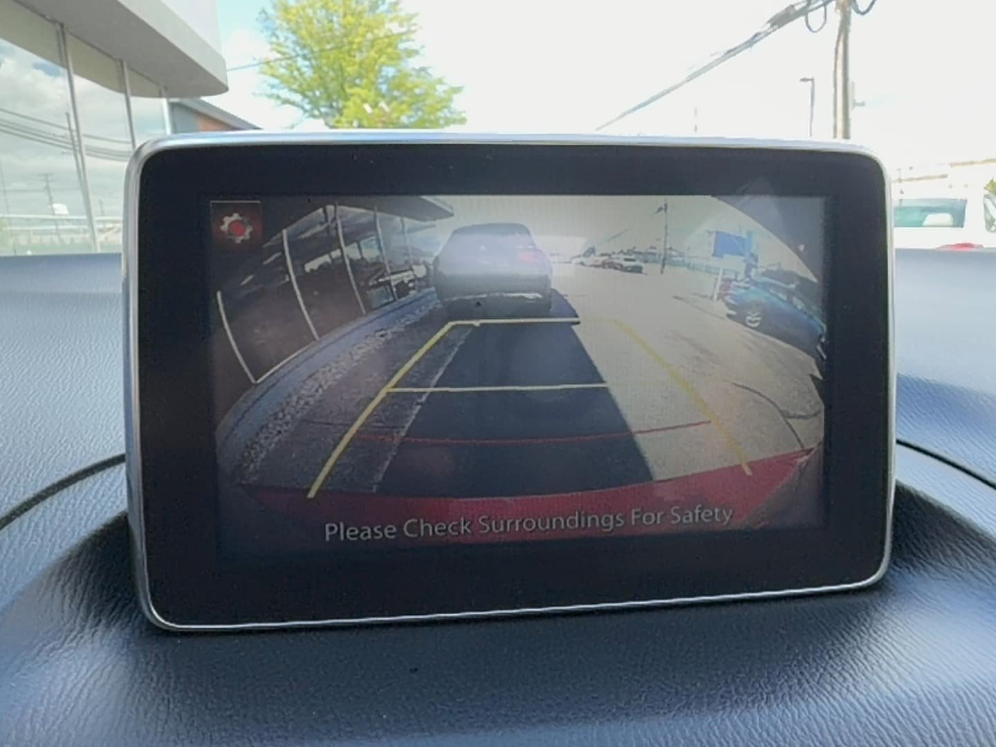 Used 2016 MAZDA MAZDA3 i Sport FWD image 9