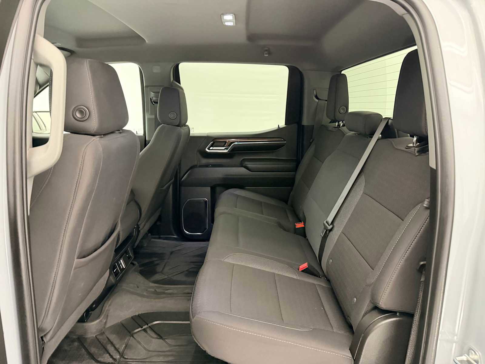 Used 2024 Chevrolet Silverado 1500 LT image 21