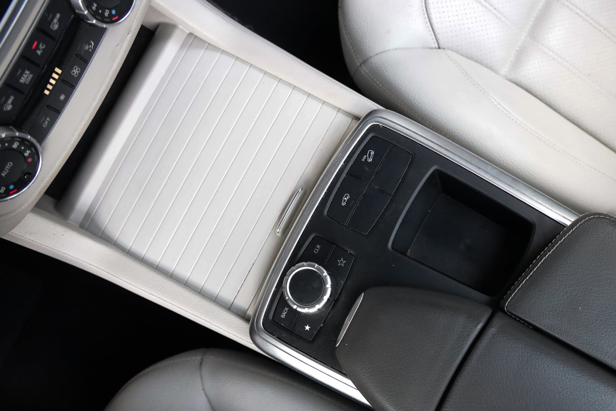 Used 2015 Mercedes-Benz GL 450 4MATIC image 44
