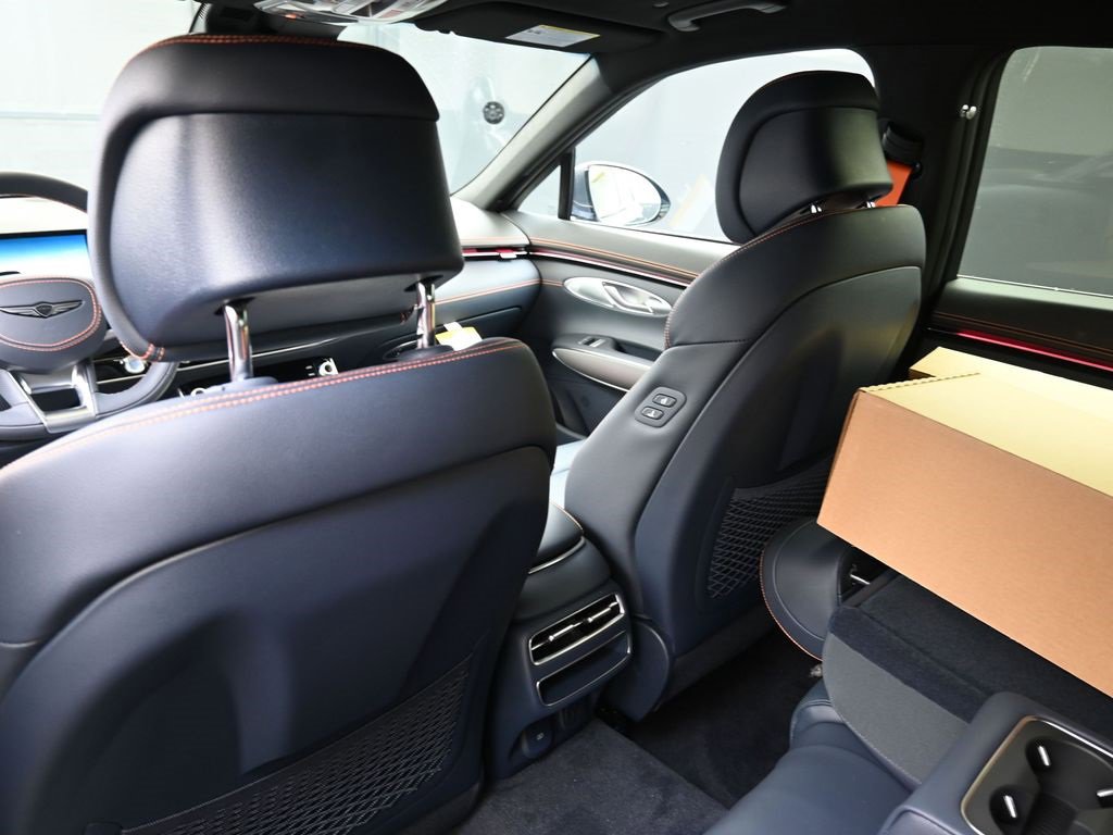 New 2026 Genesis GV70 3.5T Sport Advanced image 19