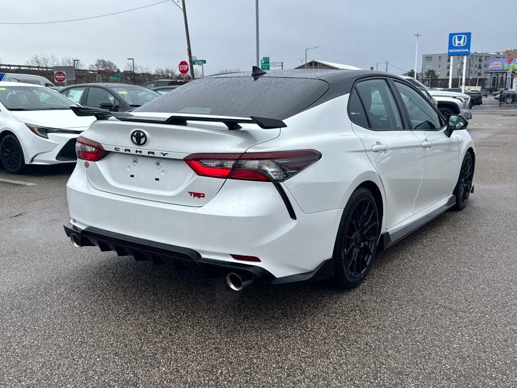 Used 2022 Toyota Camry TRD w/ TRD Package w/JBL Audio image 7