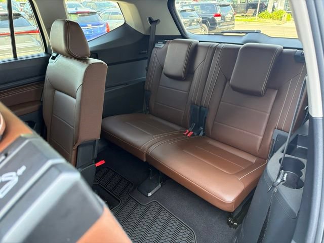 Used 2023 Volkswagen Atlas SE w/ Black Wheel Package AWD/4WD image 23