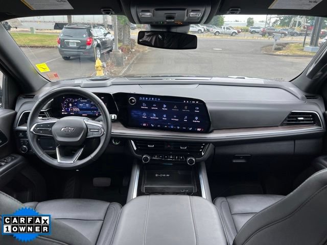 Used 2025 Chevrolet Suburban Z71 AWD/4WD image 15