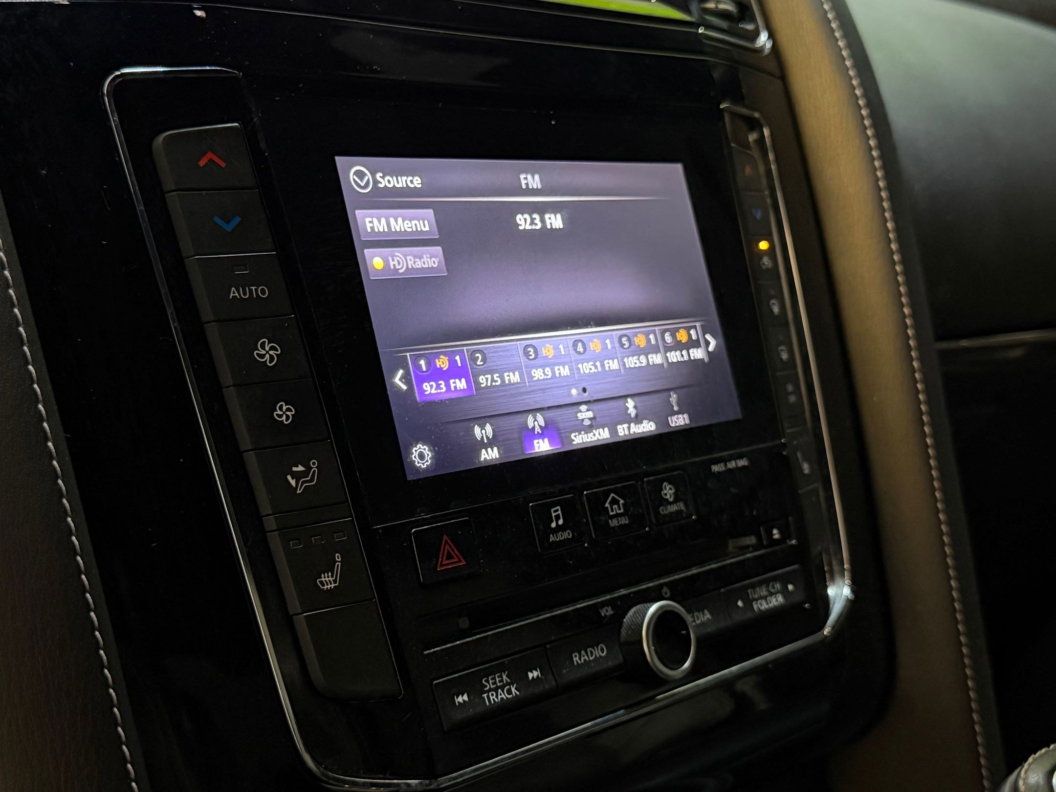 Used 2020 INFINITI QX80 Luxe w/ Edition 30 Package RWD image 32