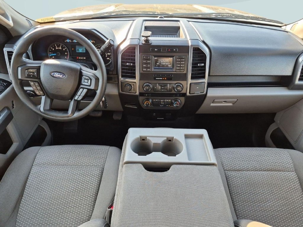 Used 2017 Ford F150 XLT AWD/4WD image 22