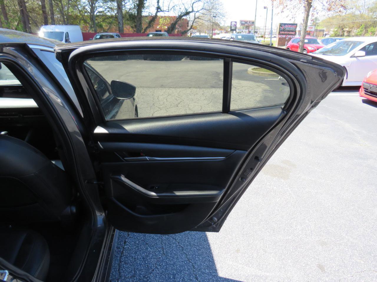 Used 2021 MAZDA MAZDA3 s image 18